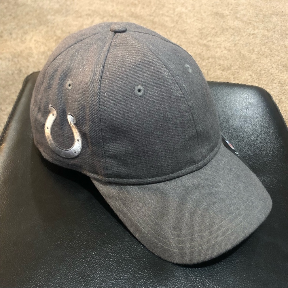 NEW NFL Indianapolis Colts adjustable ball cap - Picture 1 of 7